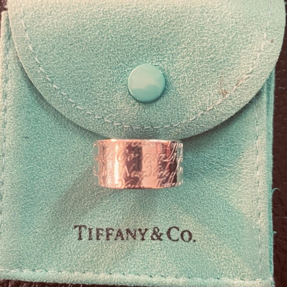 Tiffany & Co. Wide Note Ring - Picture 2 of 7